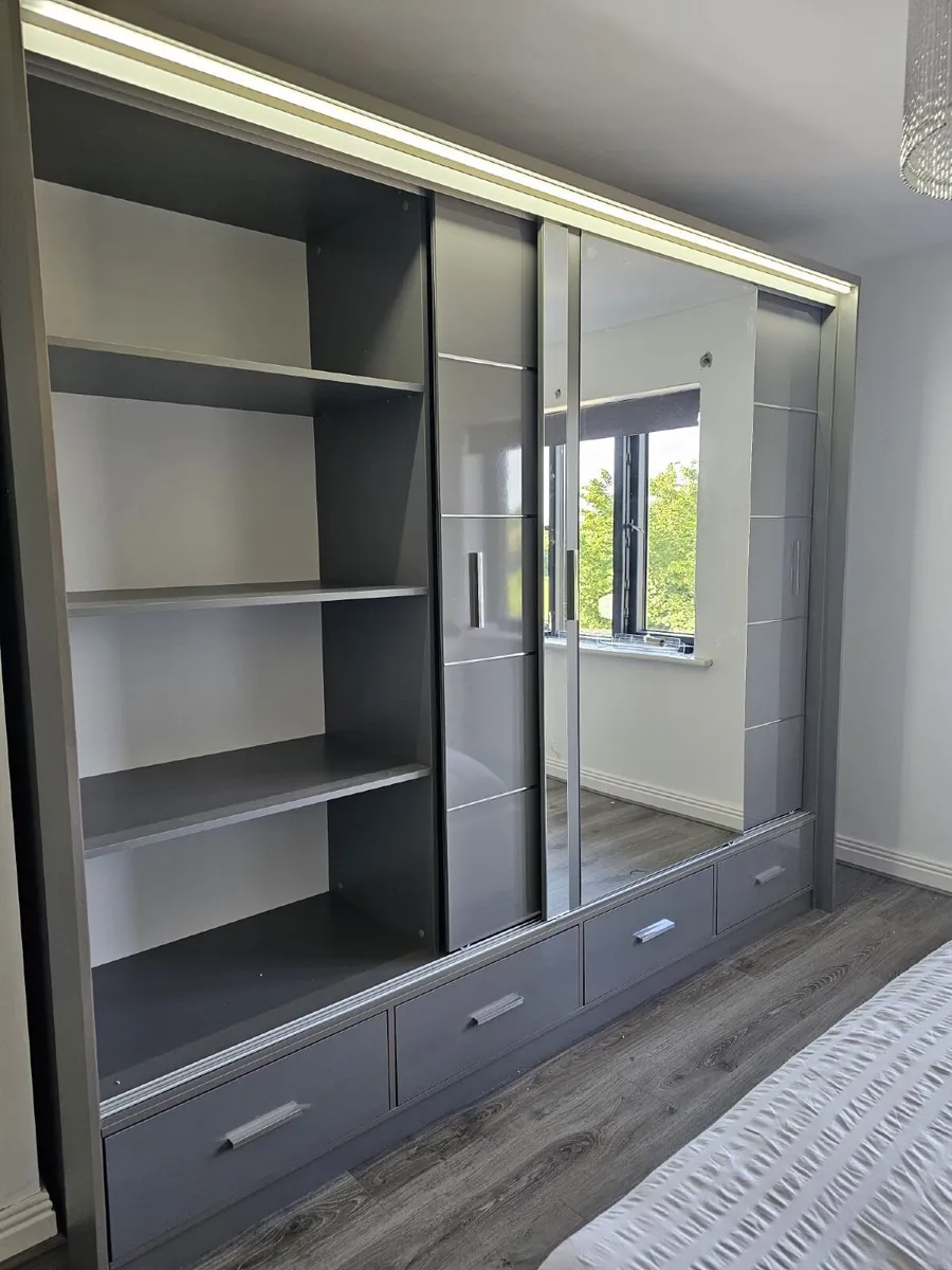 Wardrobe Sycylia 253cm LED - Grey *FREE DELIVERY - Image 2