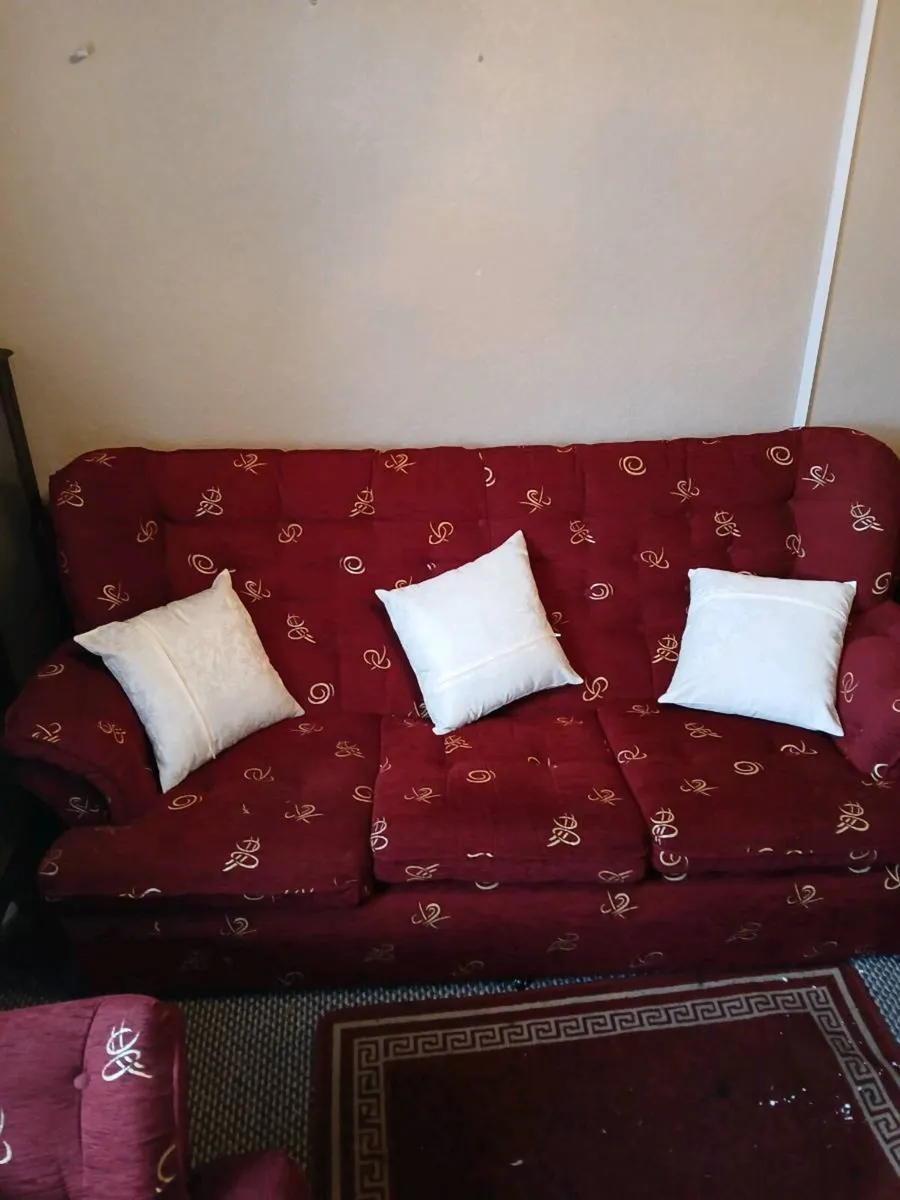 3 piece suite - Image 3
