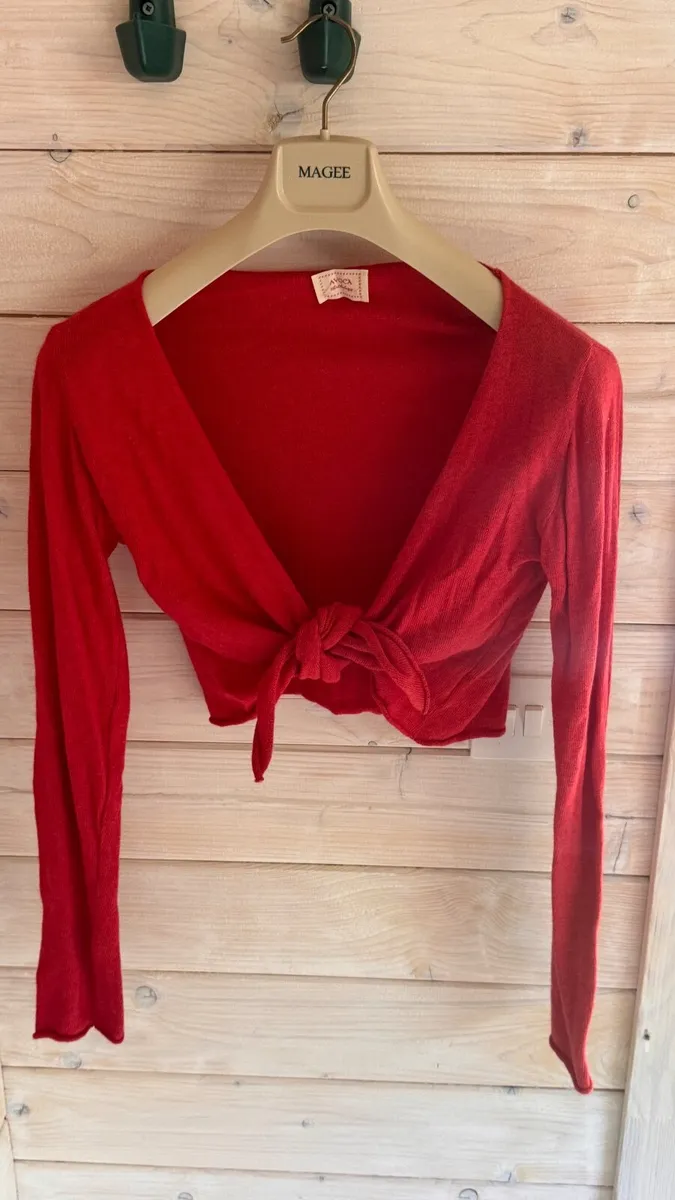 Red Avoca cardigan - Image 4