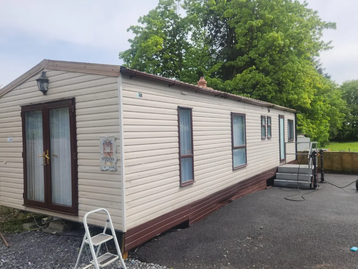 3 Bed Mobile home - Image 1
