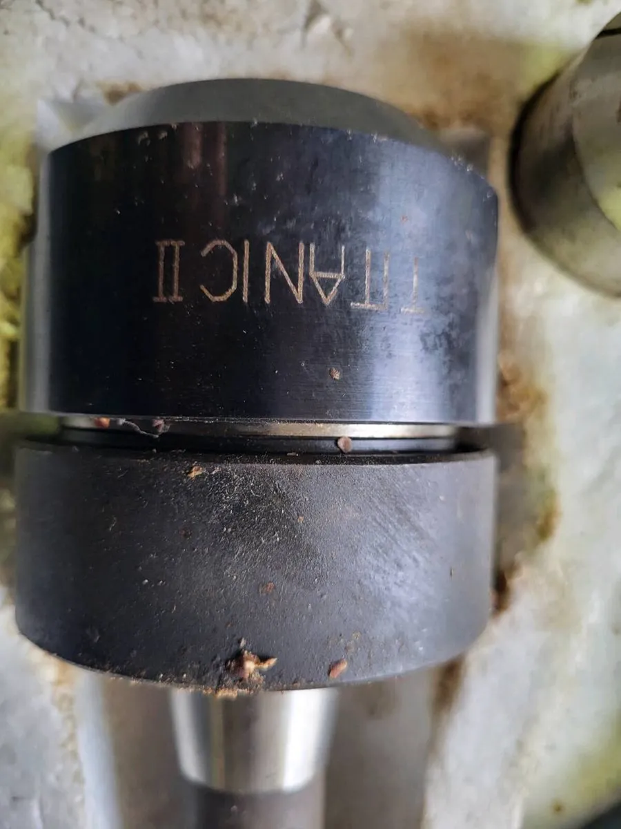 Osborn Milling Chuck R8 Taper - Image 2
