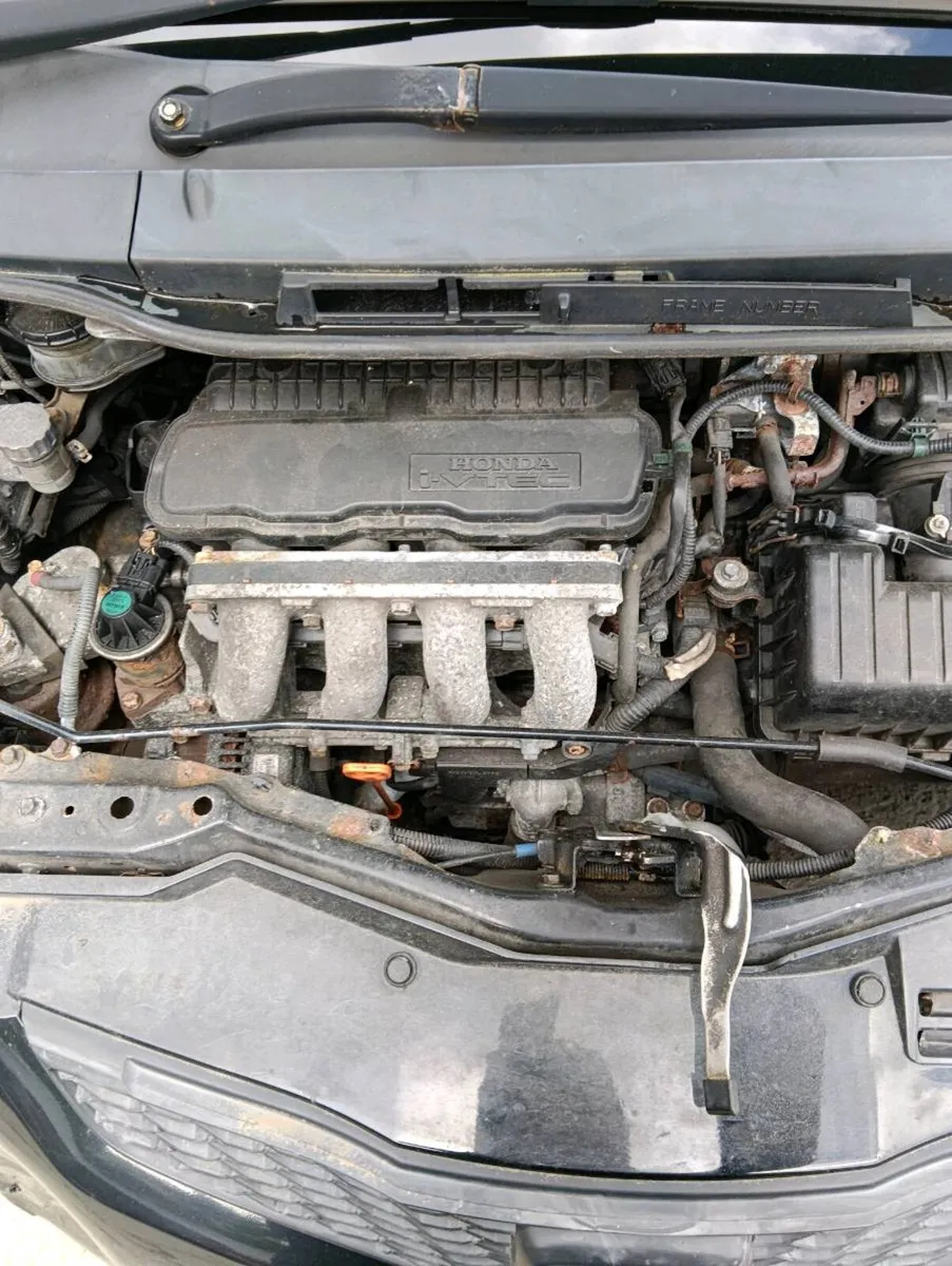 Breaking honda jazz 2010 petrol - Image 3
