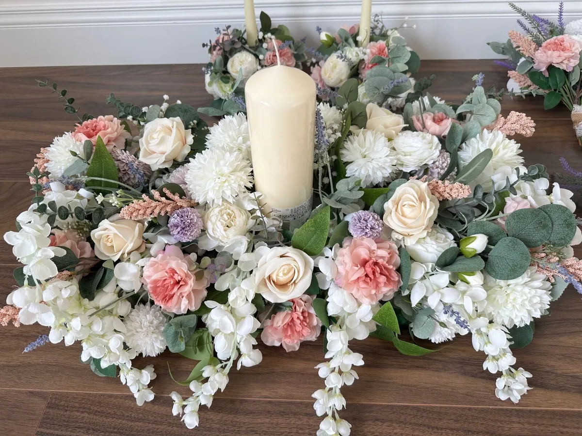 Wedding Flowers - Image 4