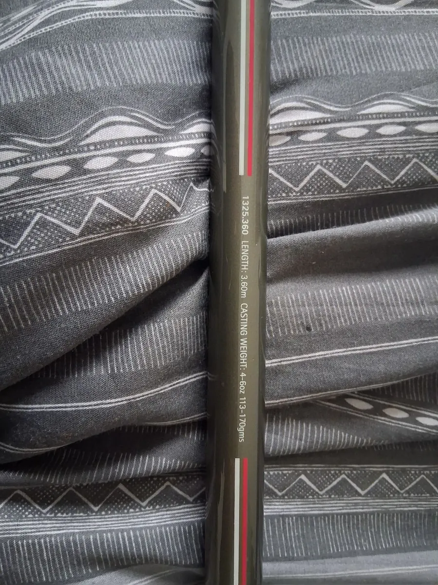 Shakespeare mg1000 beach caster rod - Image 4
