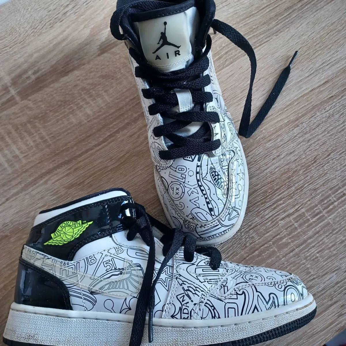 Shoes Jordan boy uk 3 - Image 1
