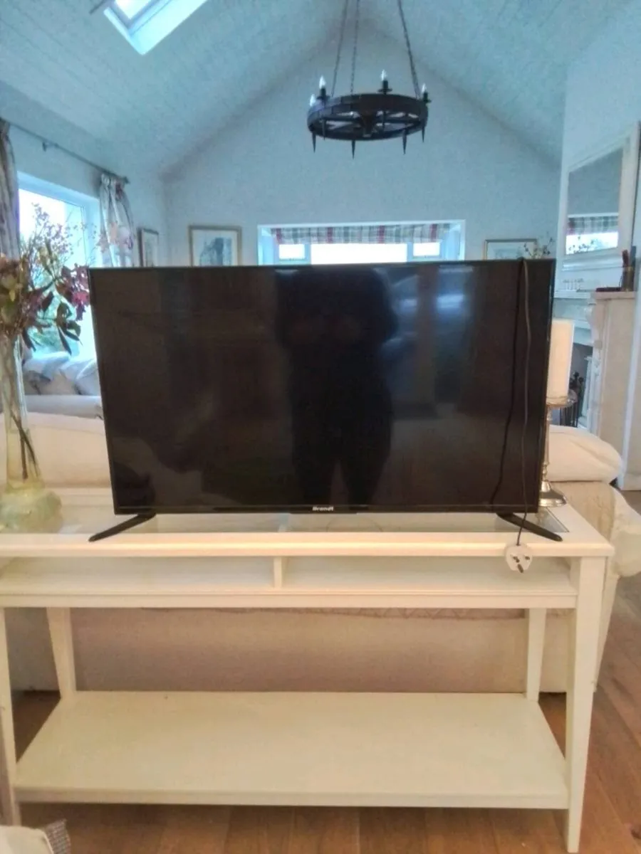42" BRANDT TV - Image 1