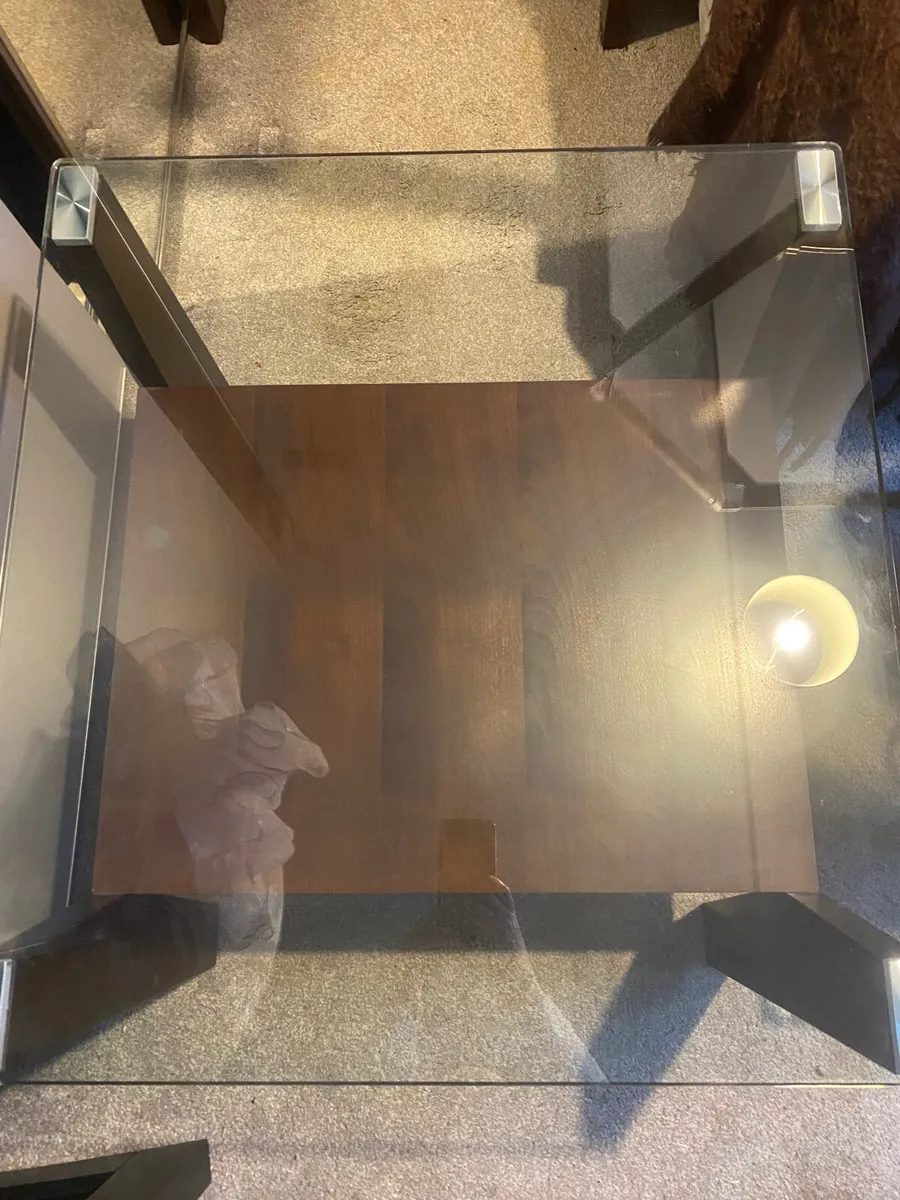 Tv table, mirror, coffee table and two end tables - Image 4