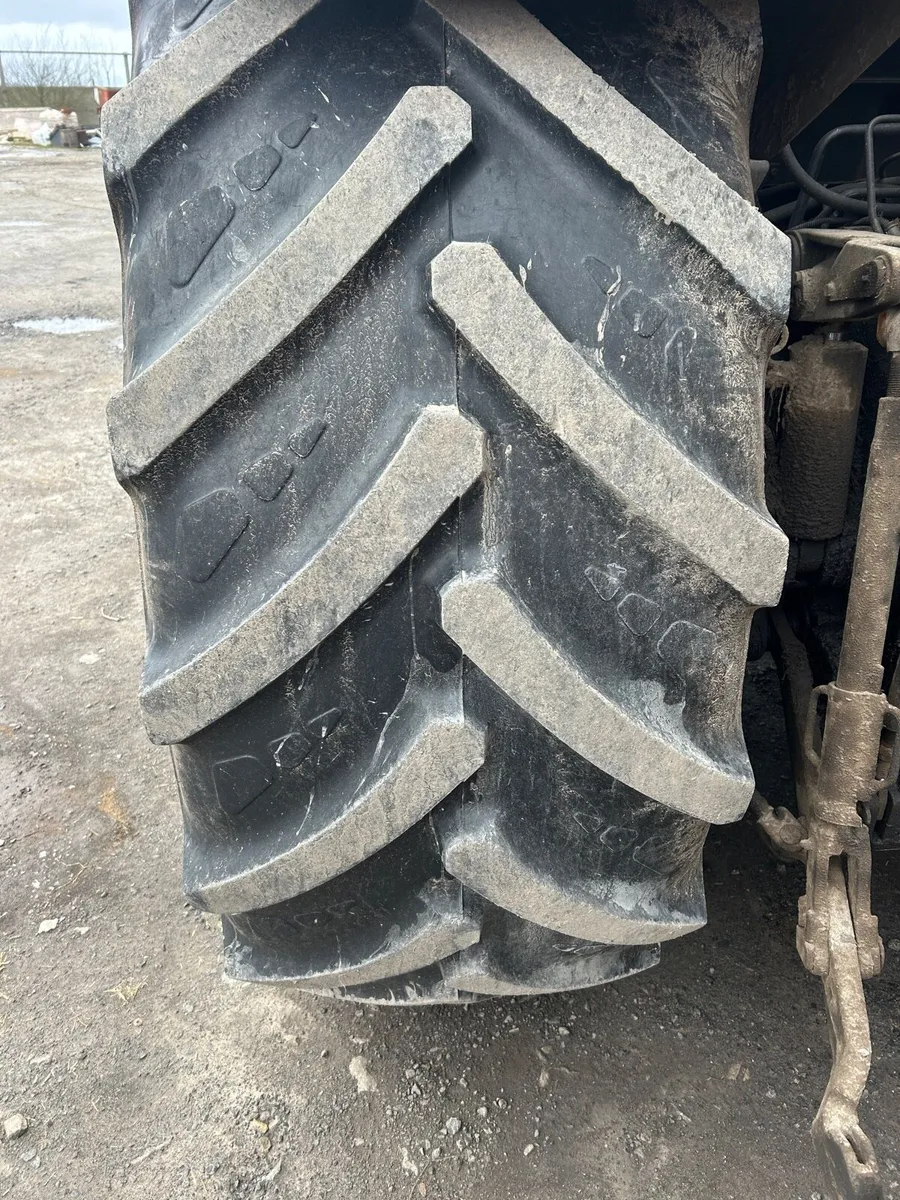 710/70/42 and 600/70/30 wheels + tyres - Image 3