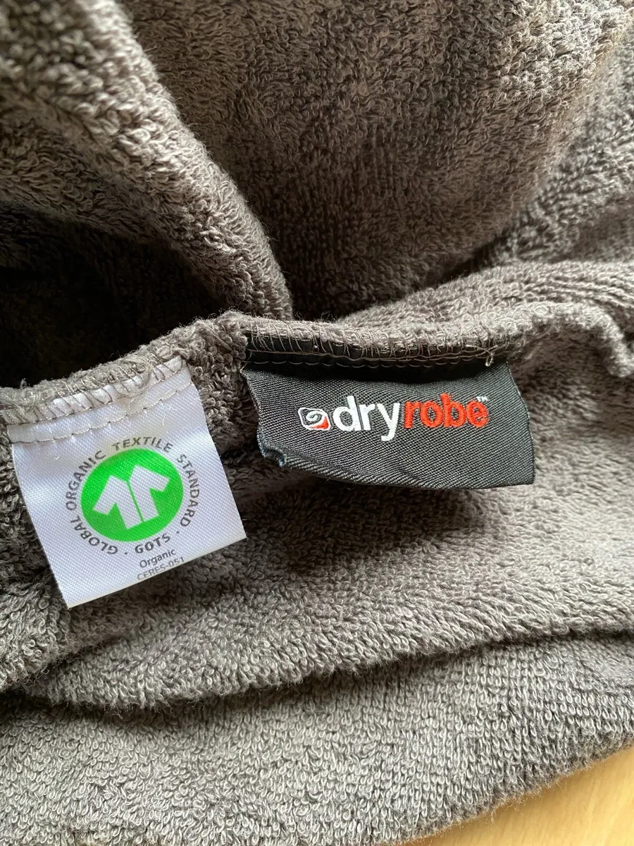 Dryrobe Towel Changing Robe - Image 3