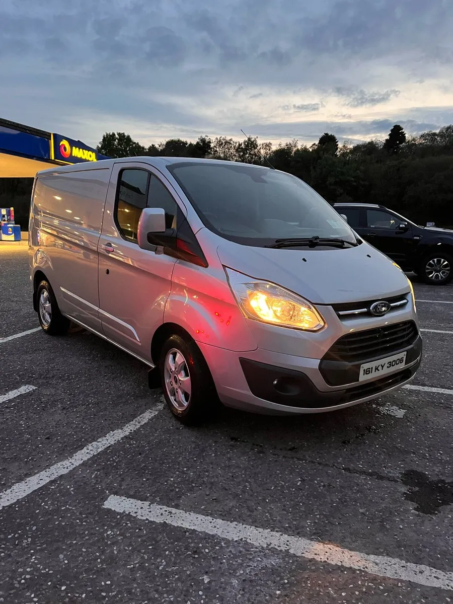 Transit custom - Image 1