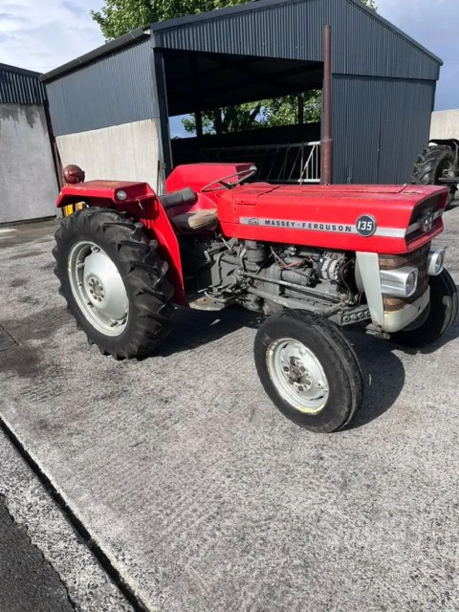 Massey Ferguson 1965 - Image 1