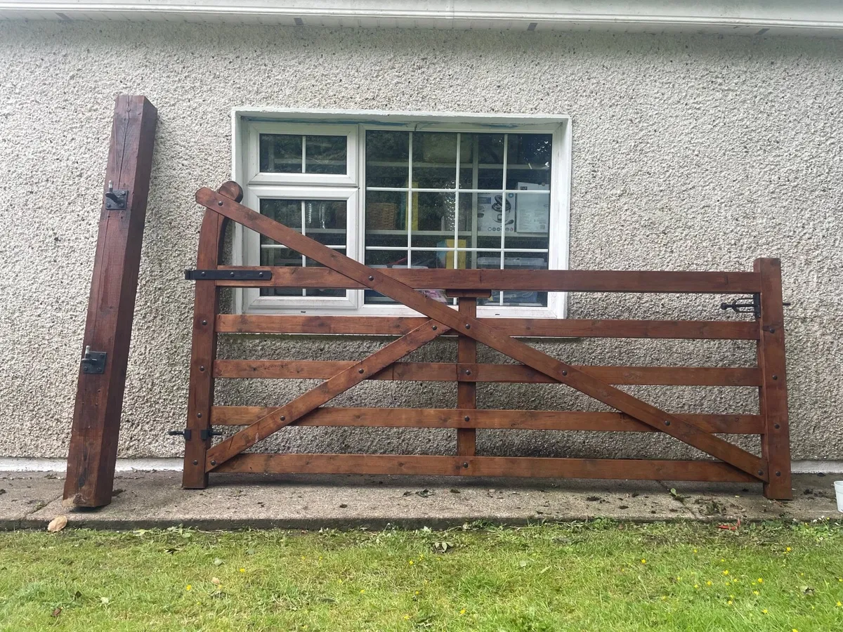 Timber Gates - Image 1