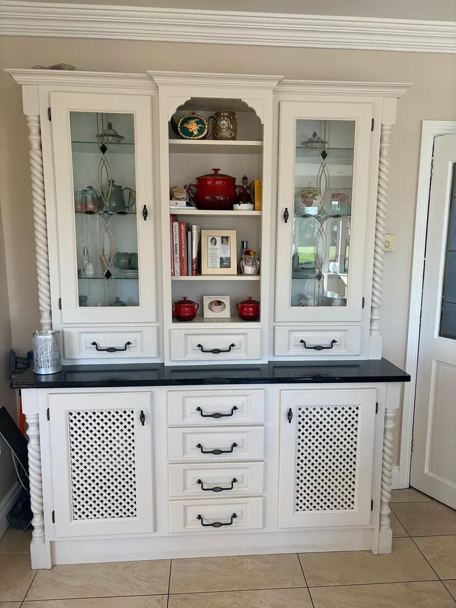 Kitchen - Image 3