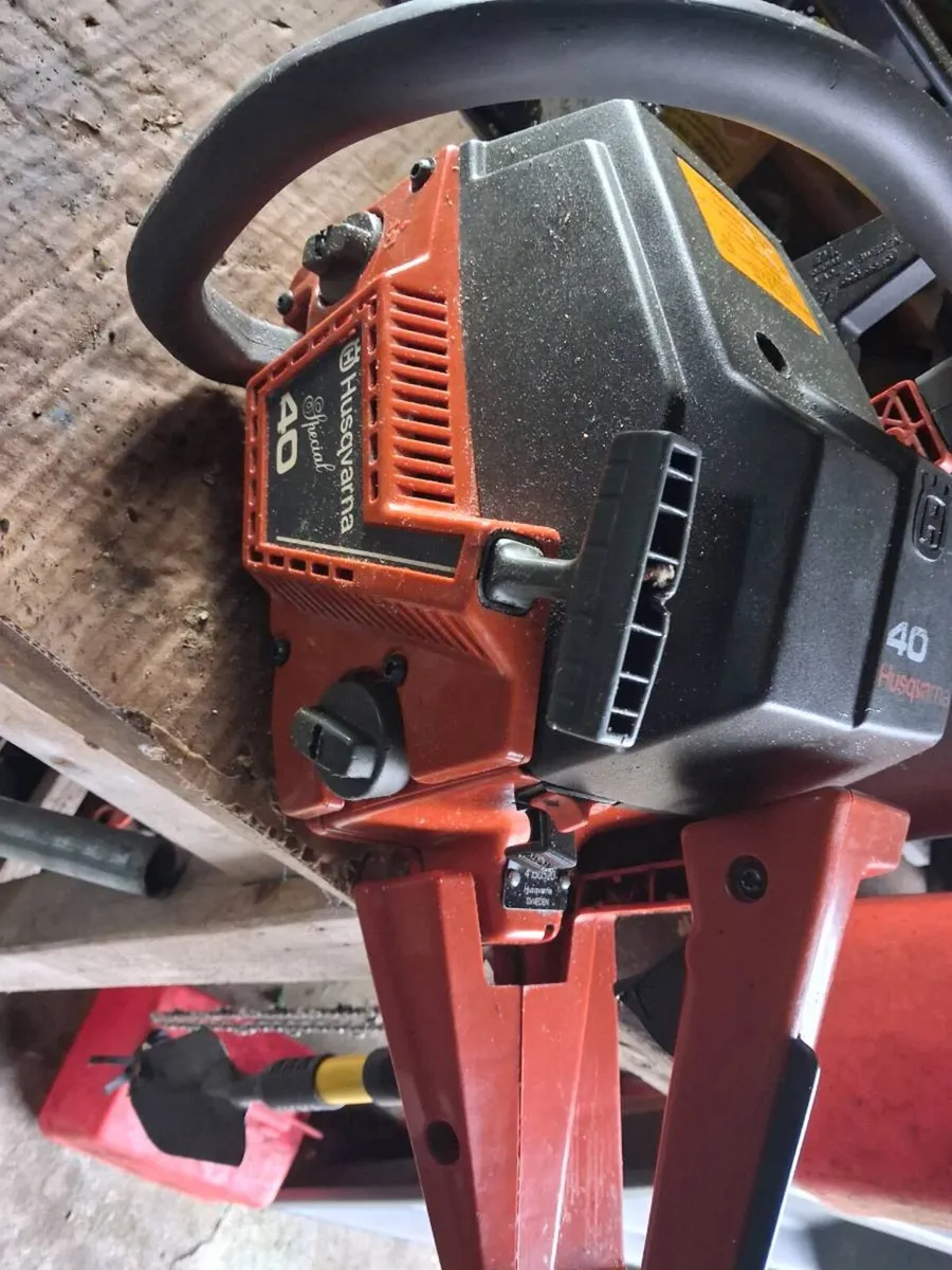 Husqvarna 40 special chainsaw - Image 3