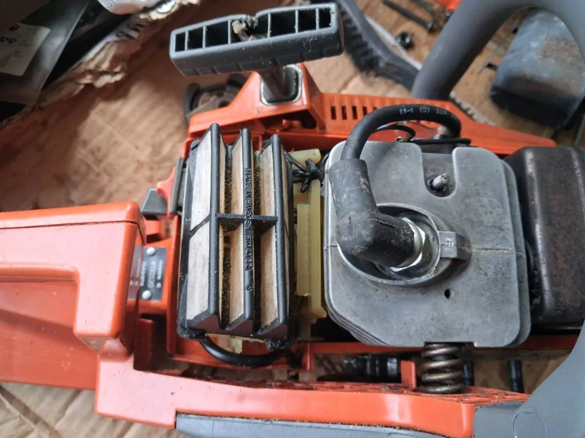 Husqvarna 40 special chainsaw - Image 4