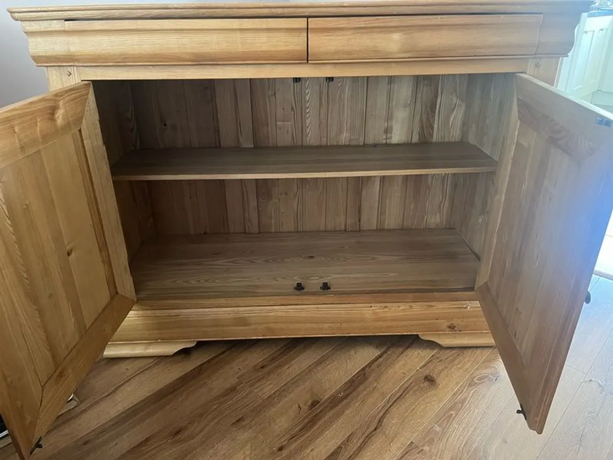 Oak sideboard - Image 3