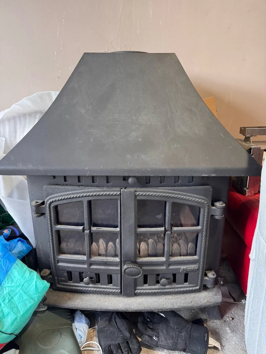 Stove - Image 1