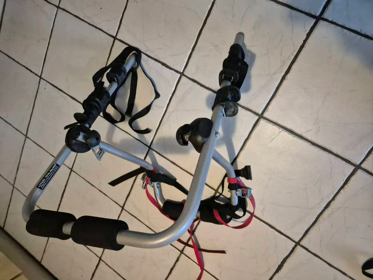 Car bike rack 3 bikes - Image 2