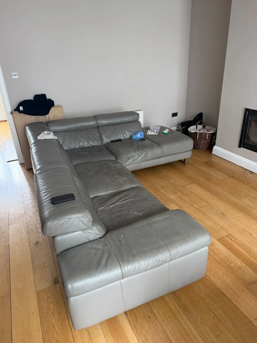 Sofa - Image 2