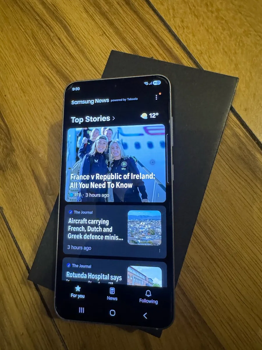 Samsung S25 - Image 1