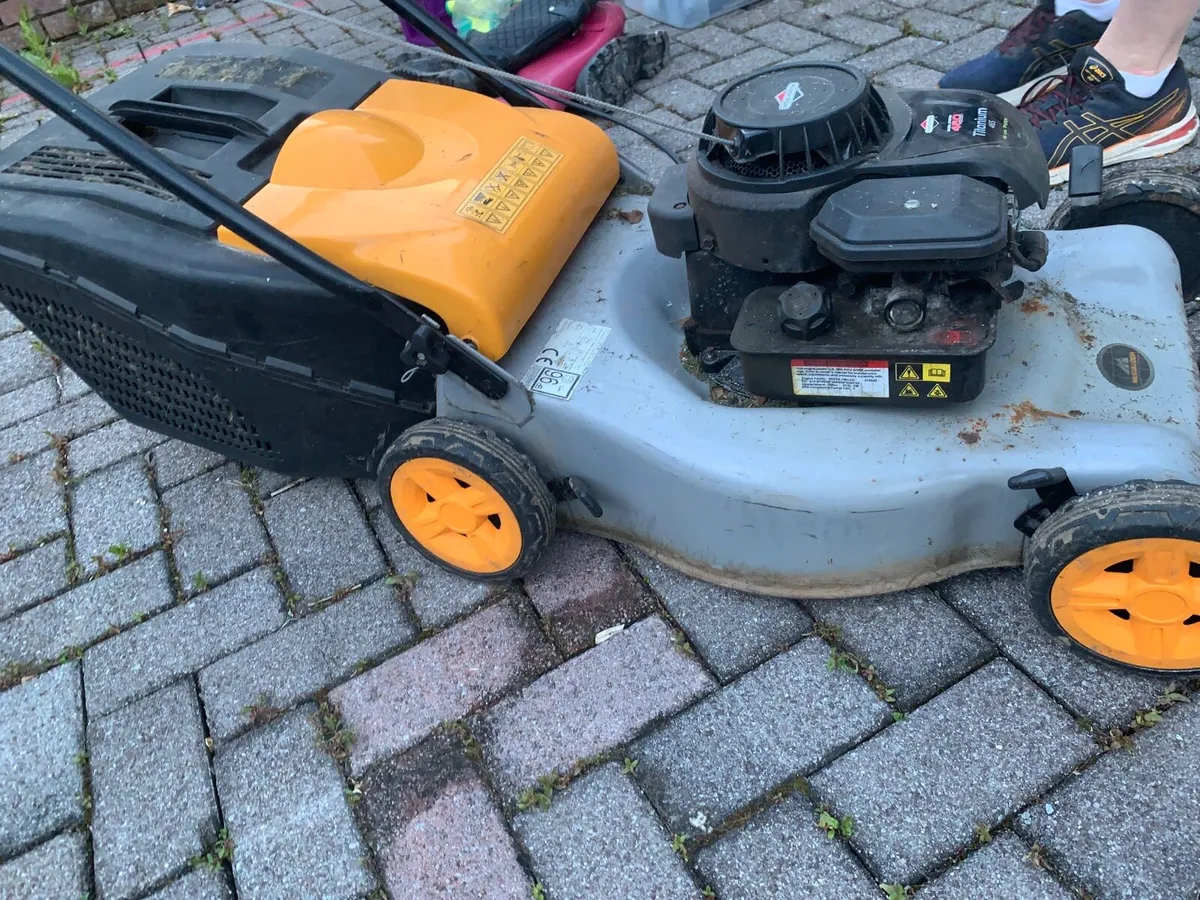 Lawnmower - Image 3