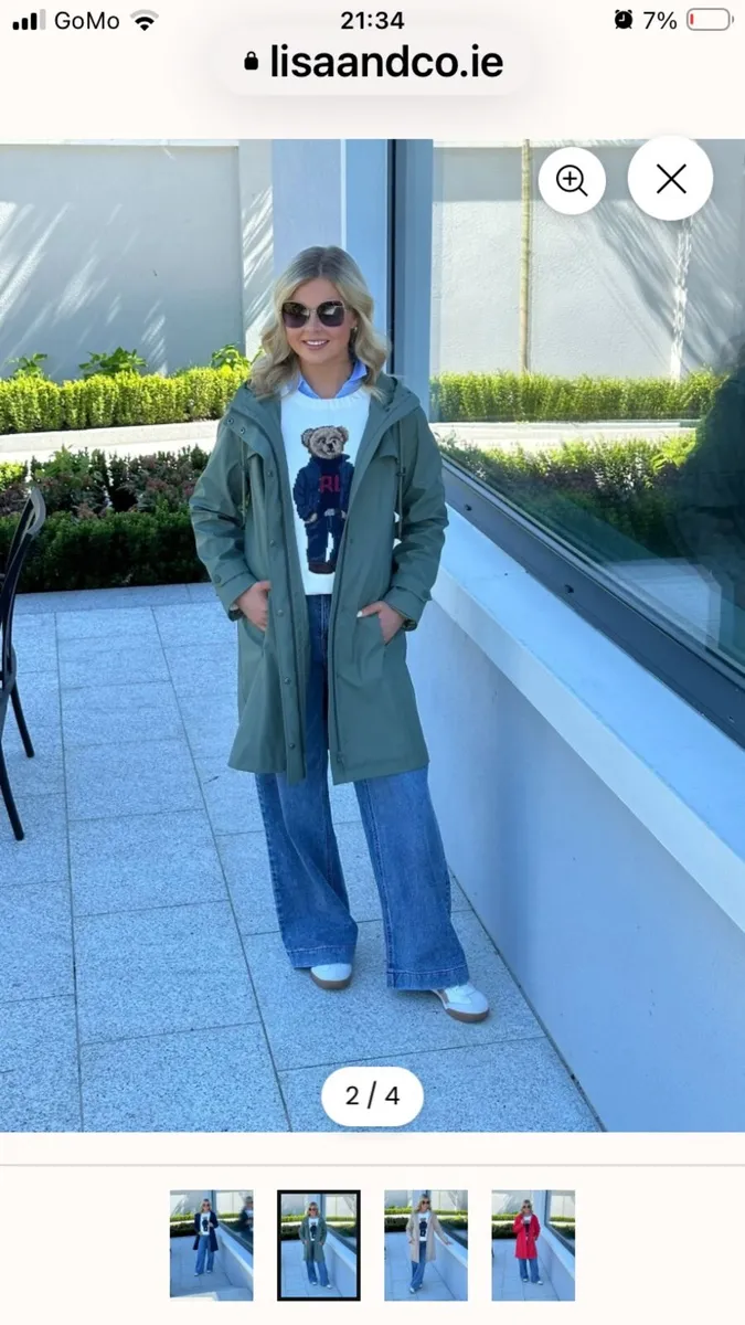 Lisa lust rain jacket