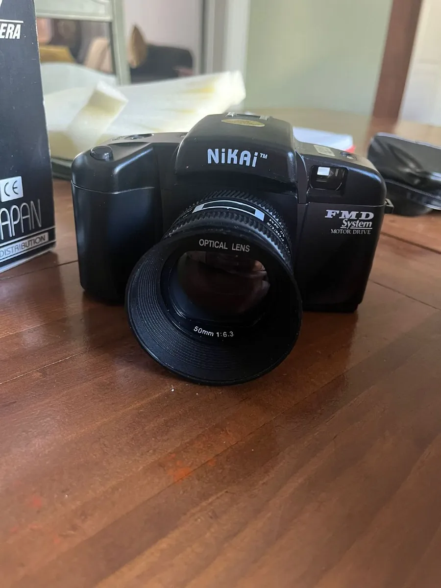 Vintage 35mm Nikia camera - Image 1