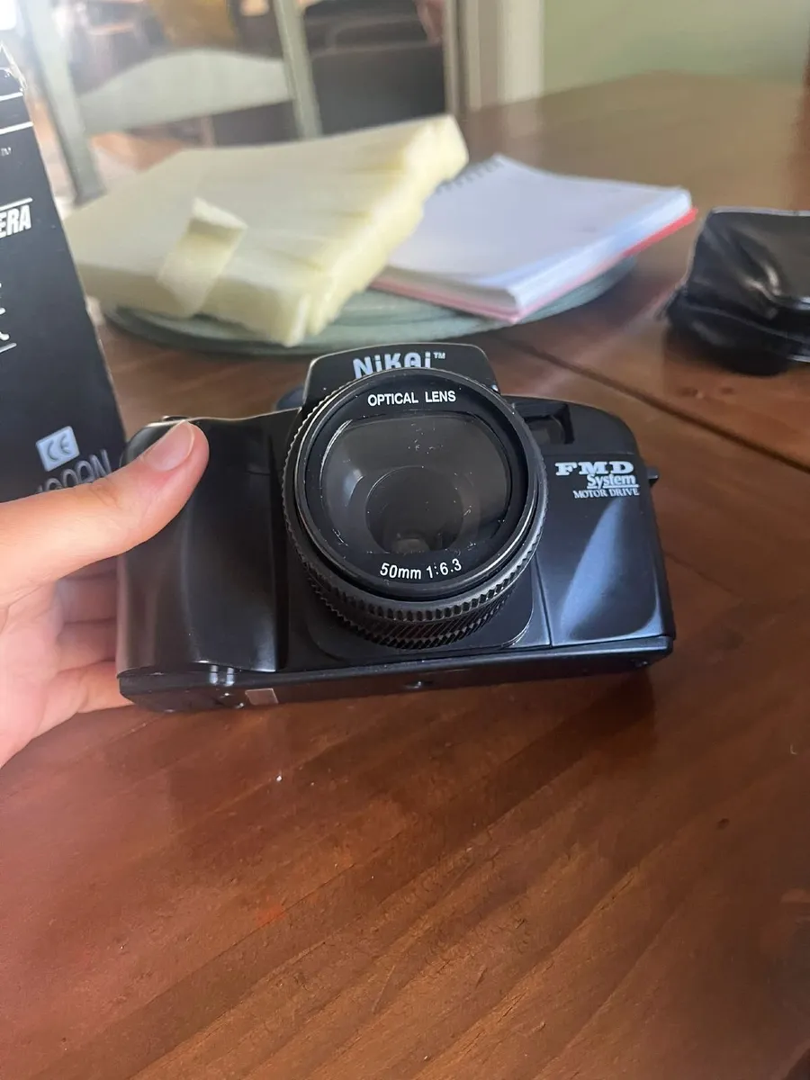 Vintage 35mm Nikia camera - Image 2