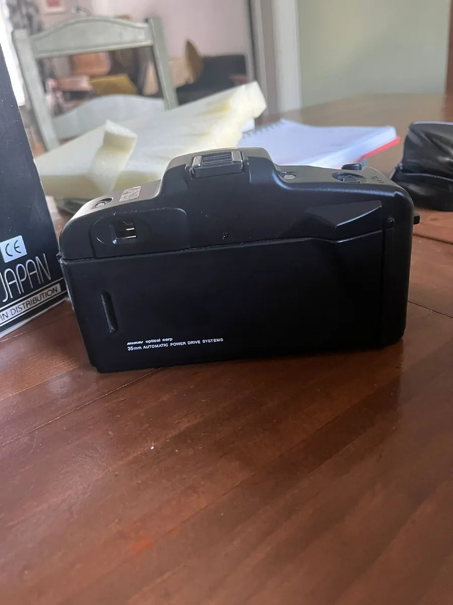 Vintage 35mm Nikia camera - Image 3