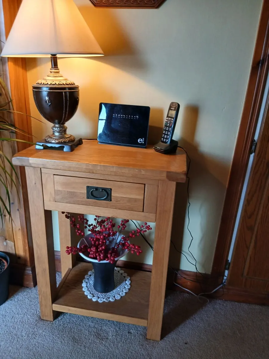 Single drawer cabinet + lamp