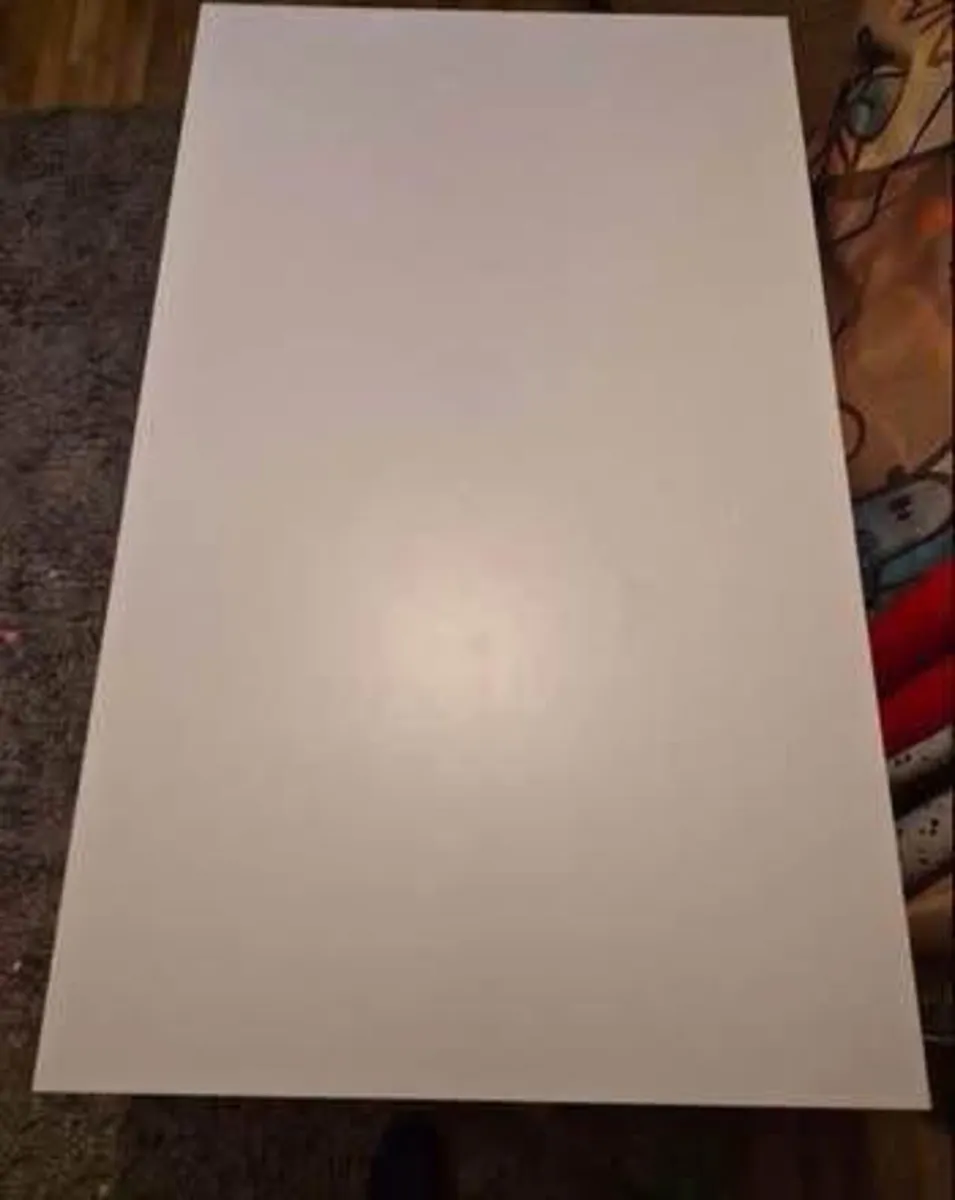 Desk or table - Image 2