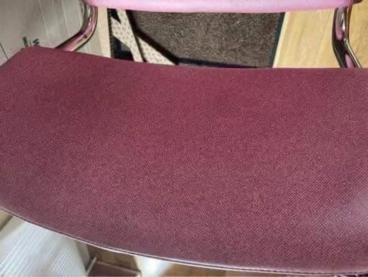 Meeting chair - Image 3