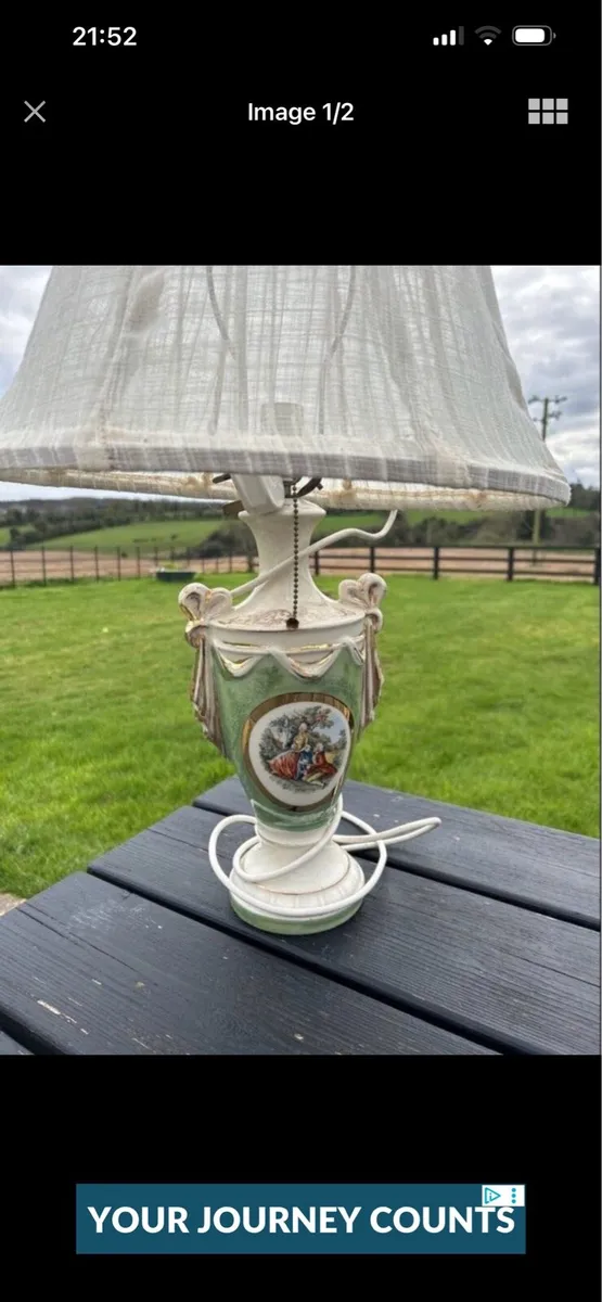 Large American style hall light - Image 1