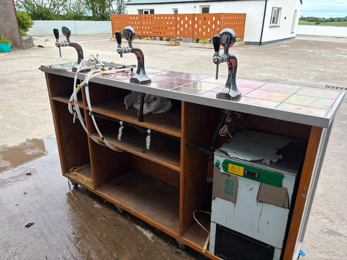 Bar with three taps and efficold cooler - Image 2