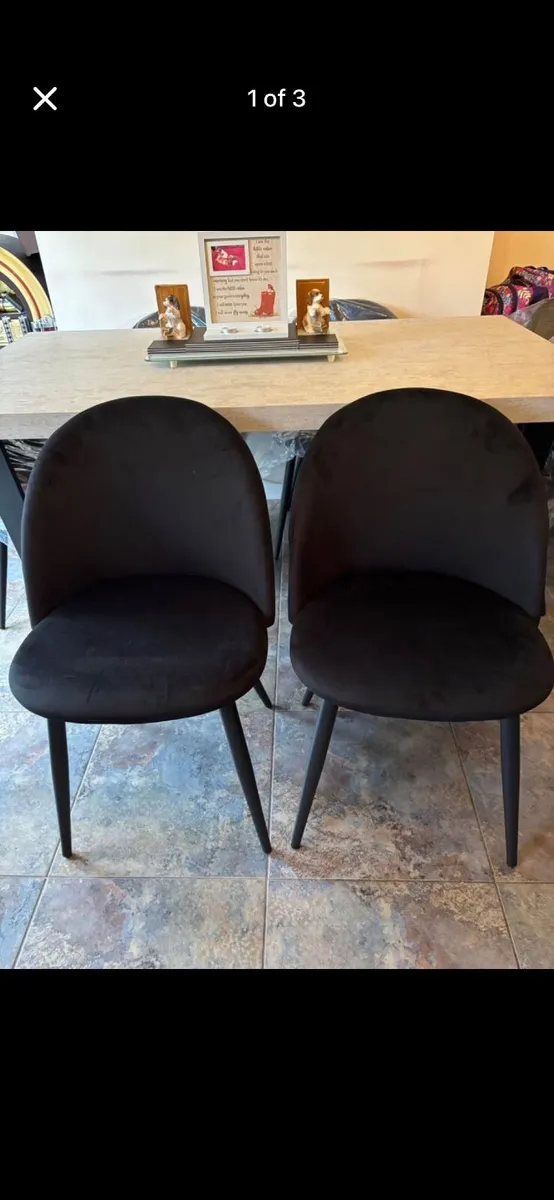 Black velvet Dining chair - Image 1