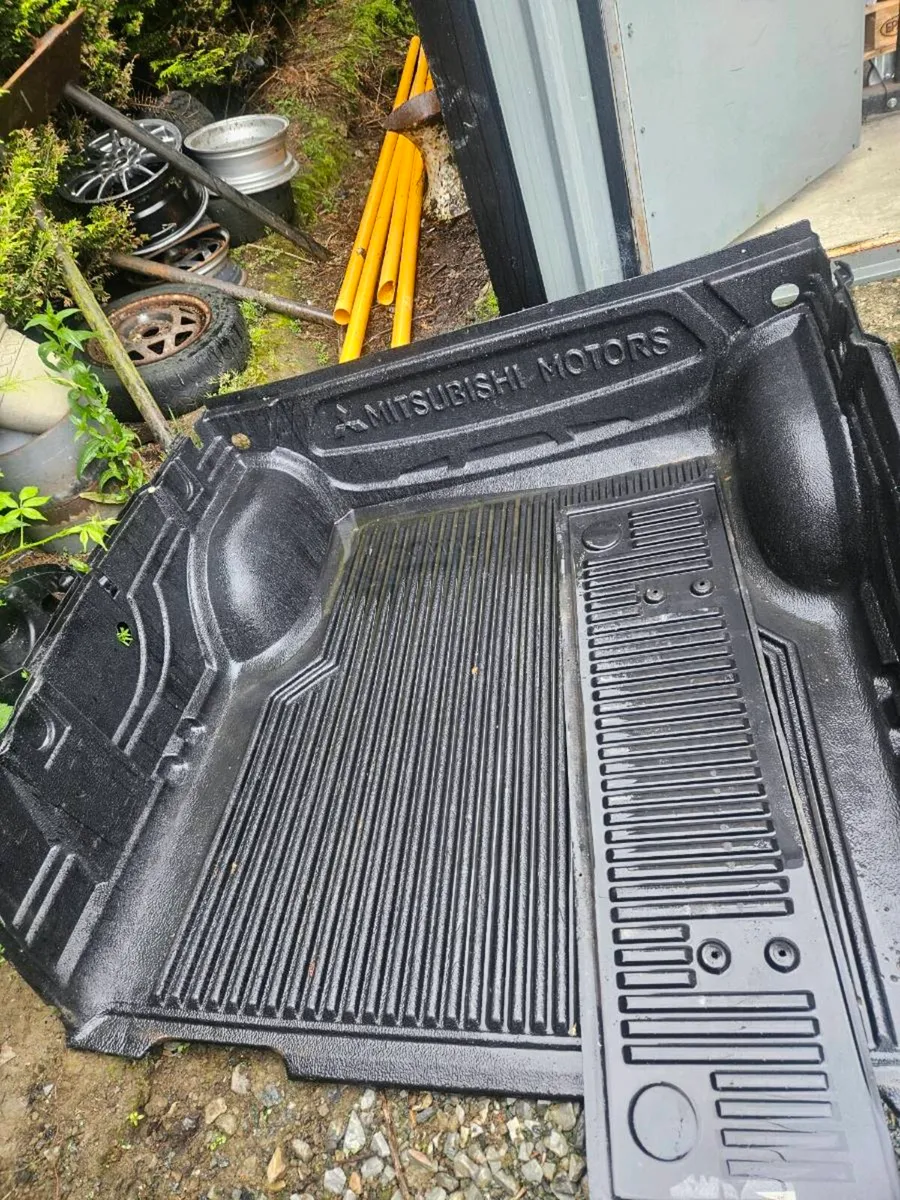Mitsubishi l200 2008 - Image 3