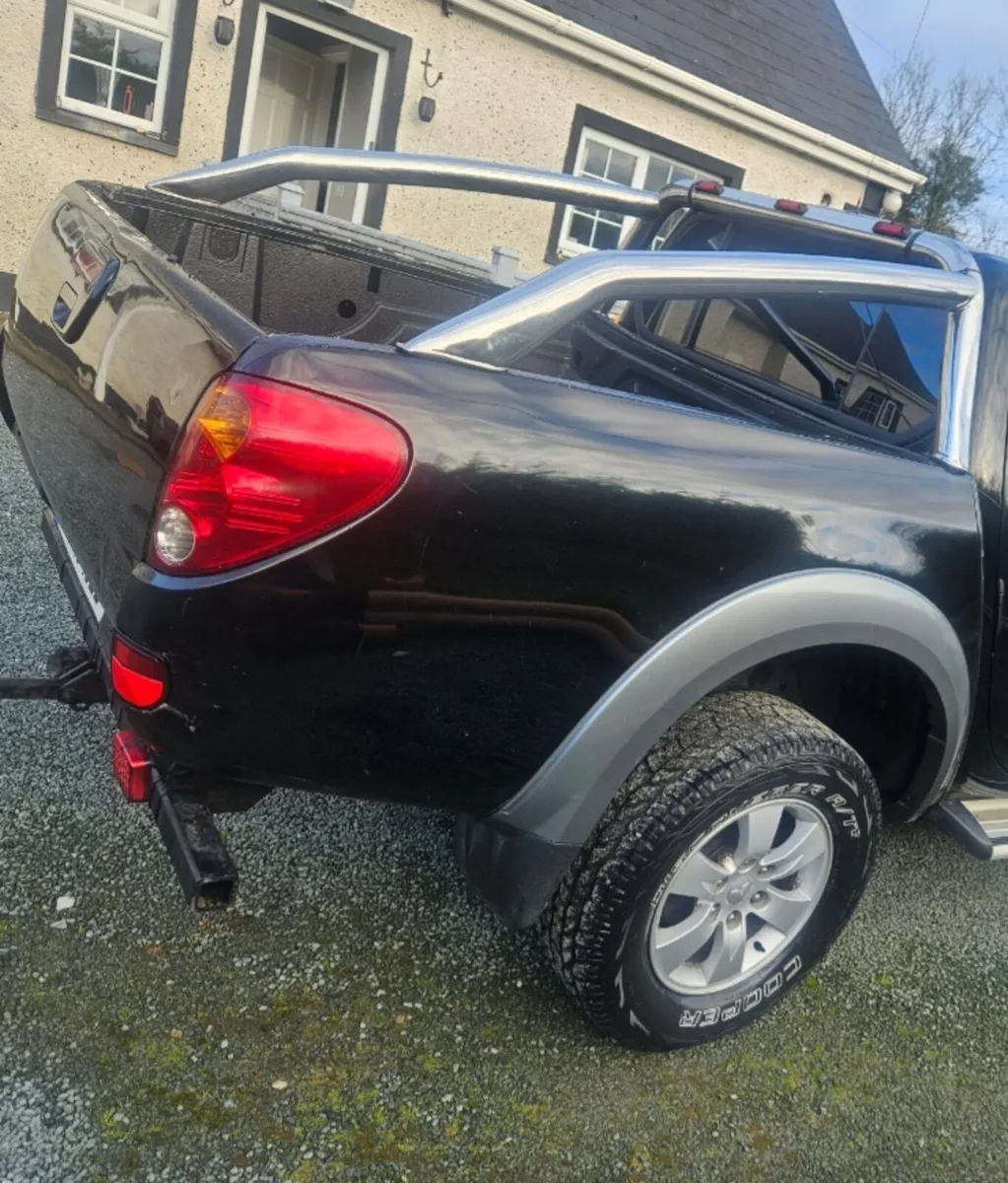 Mitsubishi l200 2008 - Image 4