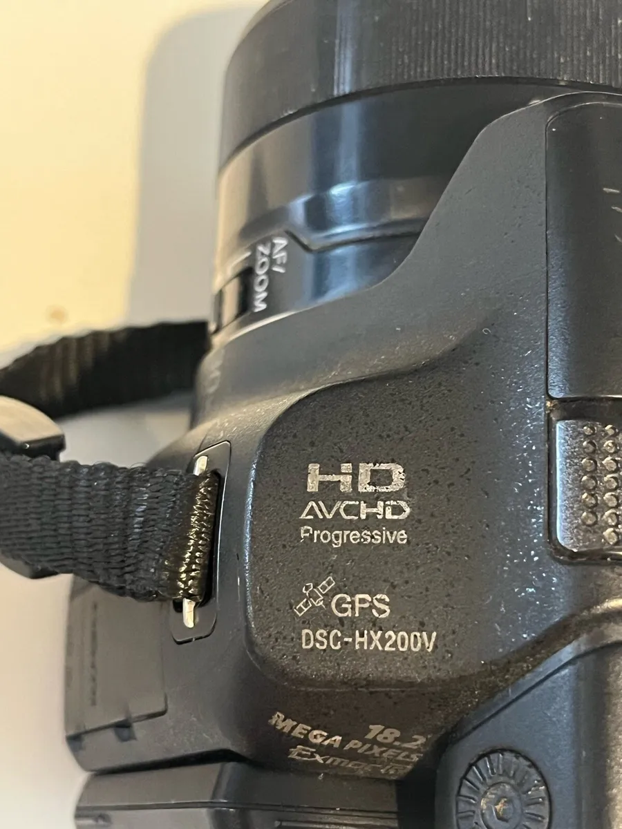 Cameras - Image 3