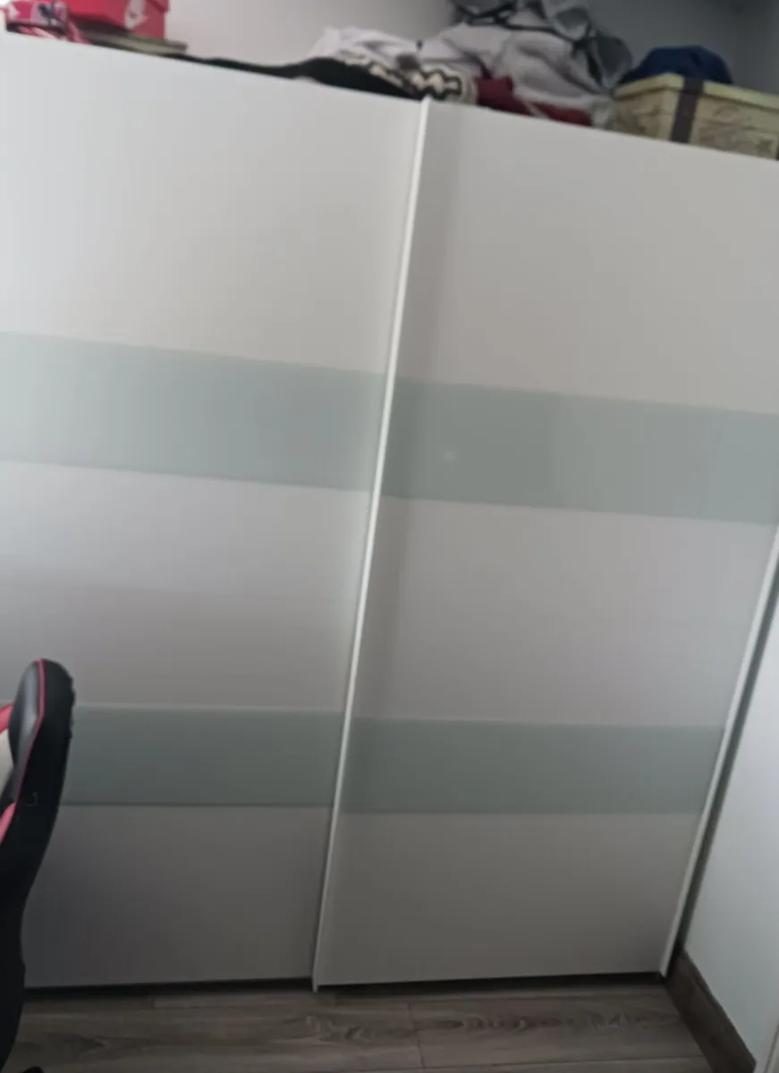 Sliding wardrobe - Image 2