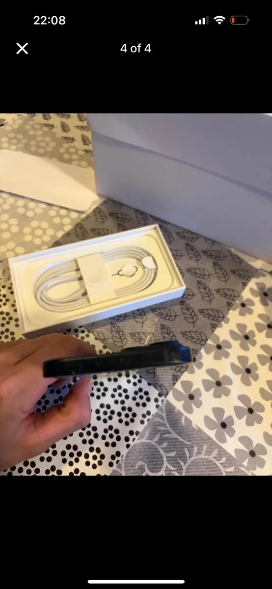 iPhone 15 128 GB UNLOCKED - Image 2
