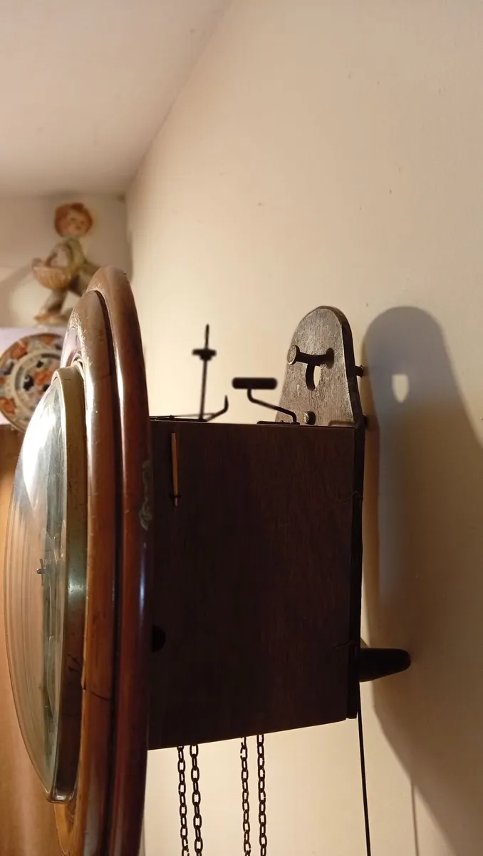 Antique Wag of the Wall clock - Image 2
