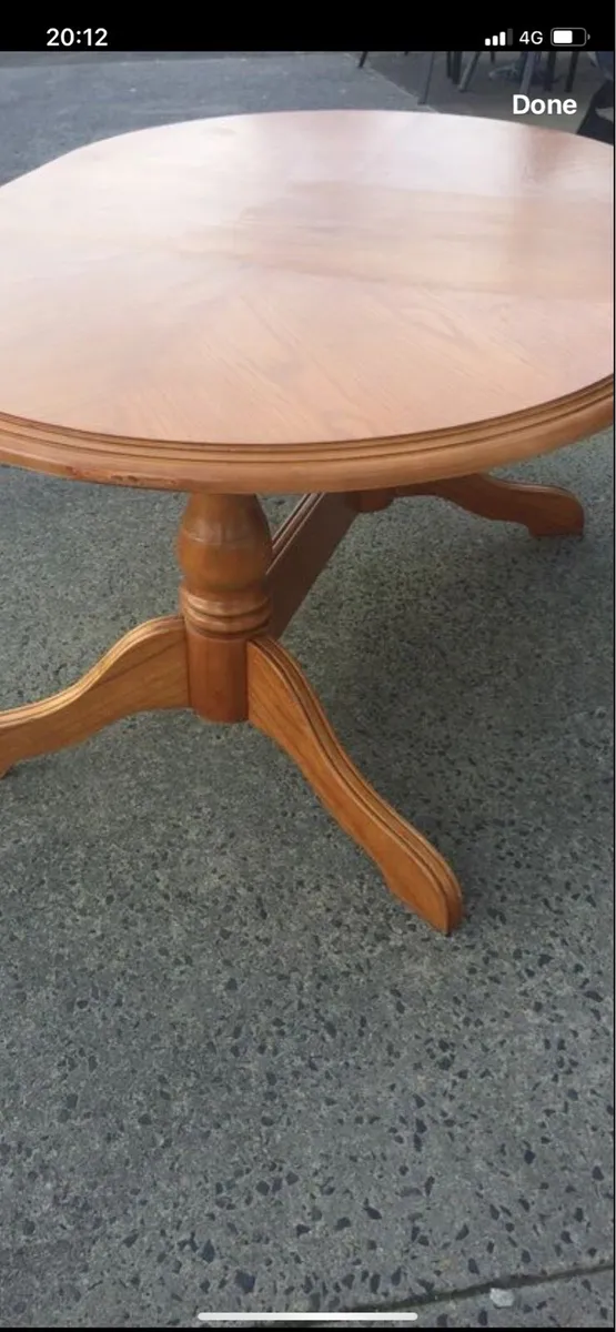 Pine dining room table - Image 3