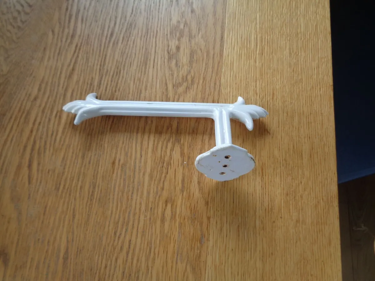 Stylish White Metal Wall Mounted ToiletRoll Holder - Image 2