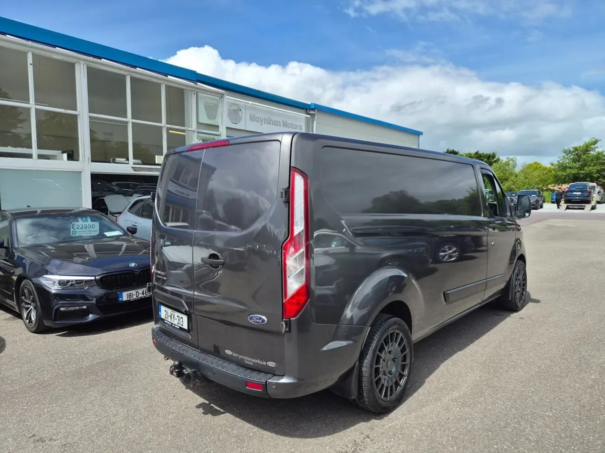 Ford Transit Custom Trend 2.0TD 170bhp M6 LWB - Image 3