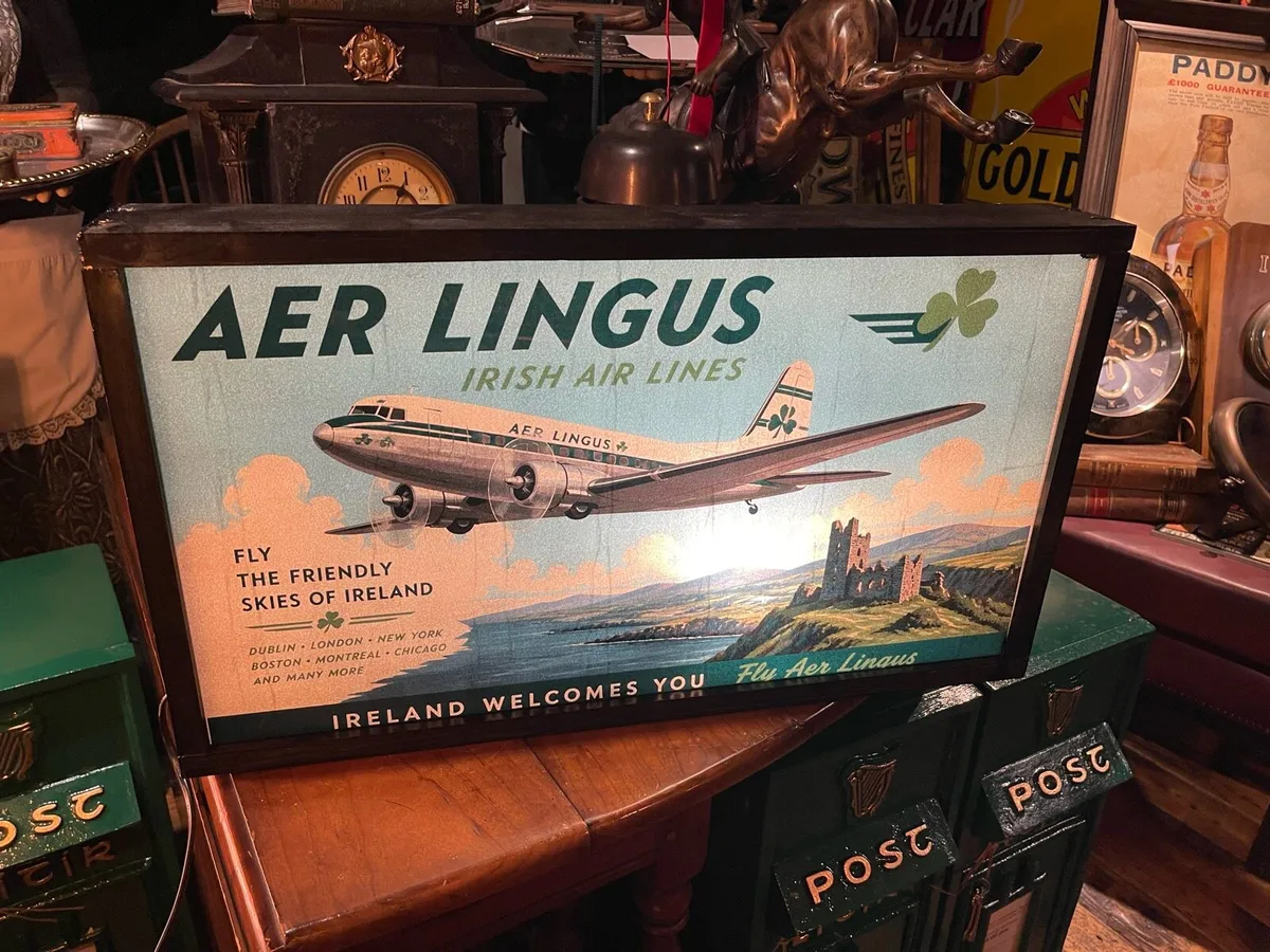 Irish pub memorabilia - Image 1