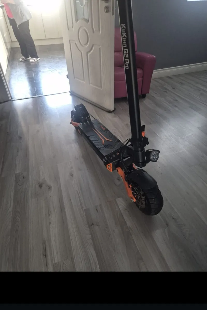 scooter - Image 2