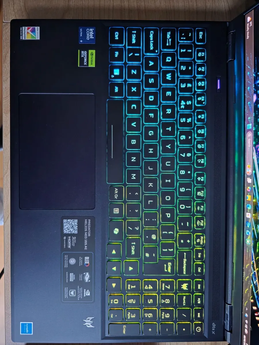 Acer Predator Helios Neo 16S AI RTX 5070 Ti + Extr - Image 4