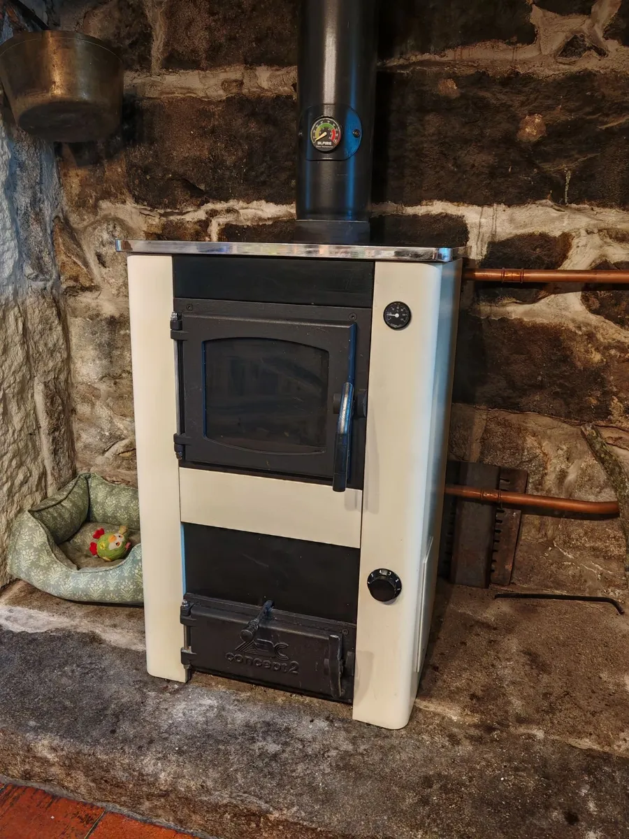 Concept 2 back boiler stove 25kw - Image 3