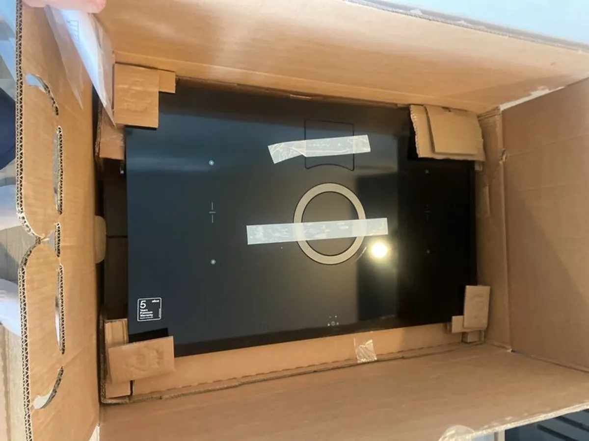 Elica Switch recirculating induction hob 83cm - Image 3