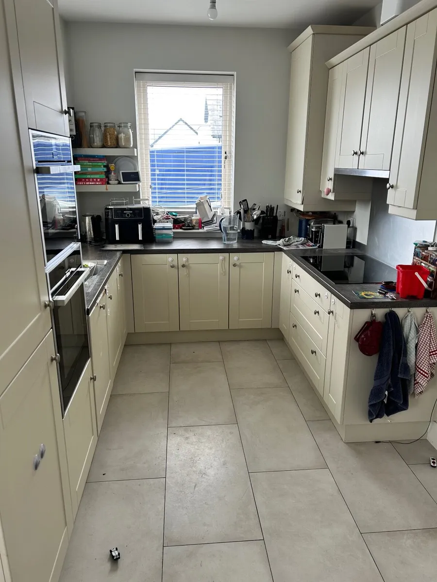 kitchen for sale including  appliances - Image 1